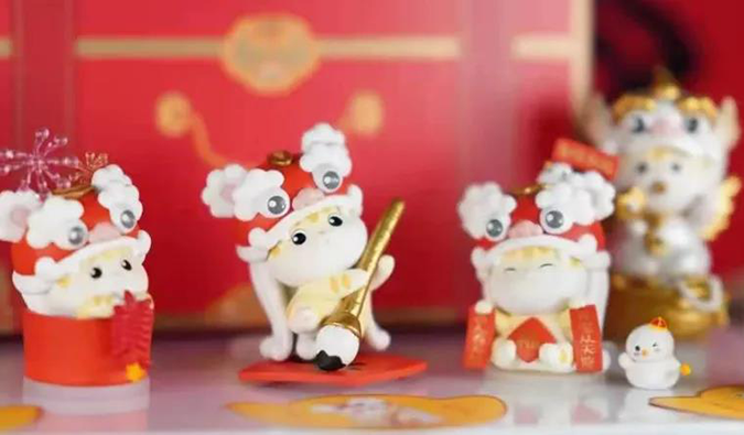 CC网投拍了拍你说新年快乐（还塞了红包）